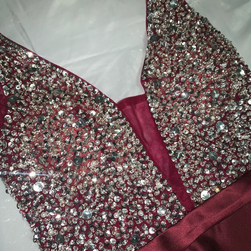 Women’s Burgundy V - Neck